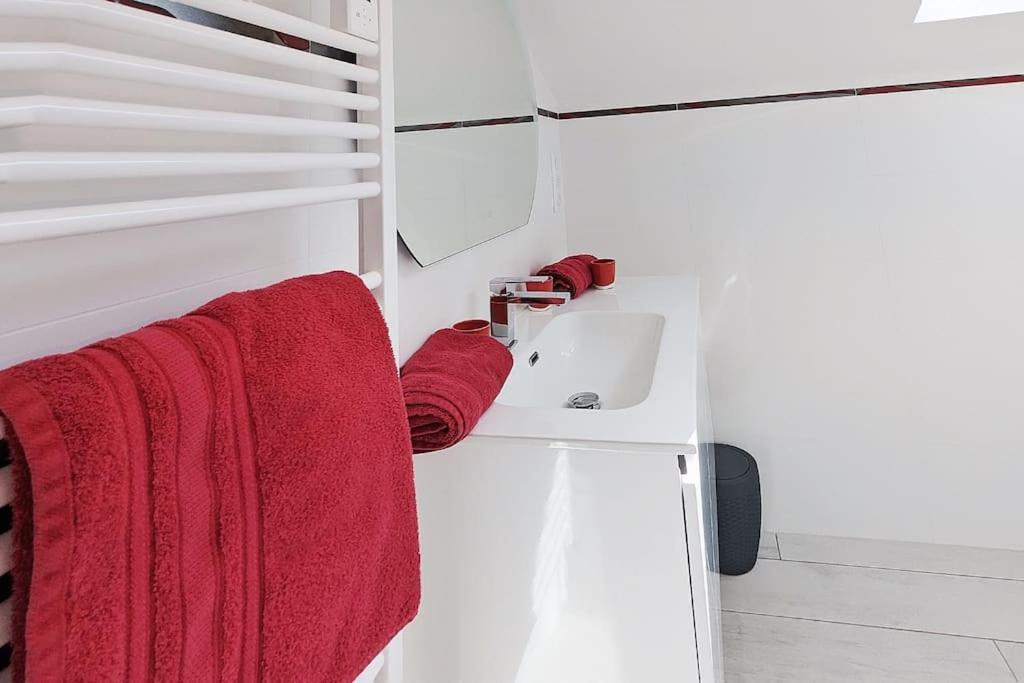 Appartement Pour 3 Personnes Sur La Plage Les Pieds Dans Leau Plonévez-Porzay Exteriér fotografie