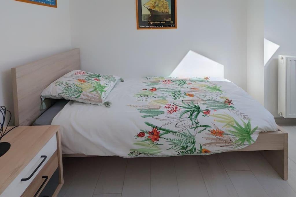 Appartement Pour 3 Personnes Sur La Plage Les Pieds Dans Leau Plonévez-Porzay Exteriér fotografie